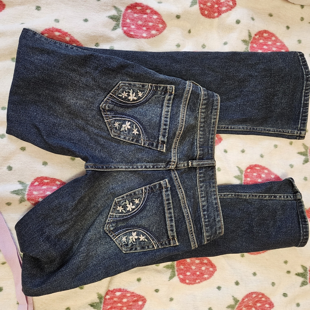 Hollister Low Rise Boot Cut Jeans with Decorative Stitching